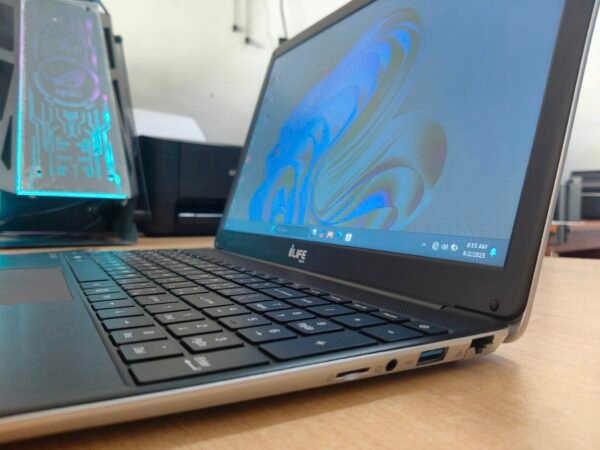 iLife Zed Air CX3 15.6 inch FHD IPS Screen, Core i3-5005U, 4GB RAM, 1TB HDD - Image 2